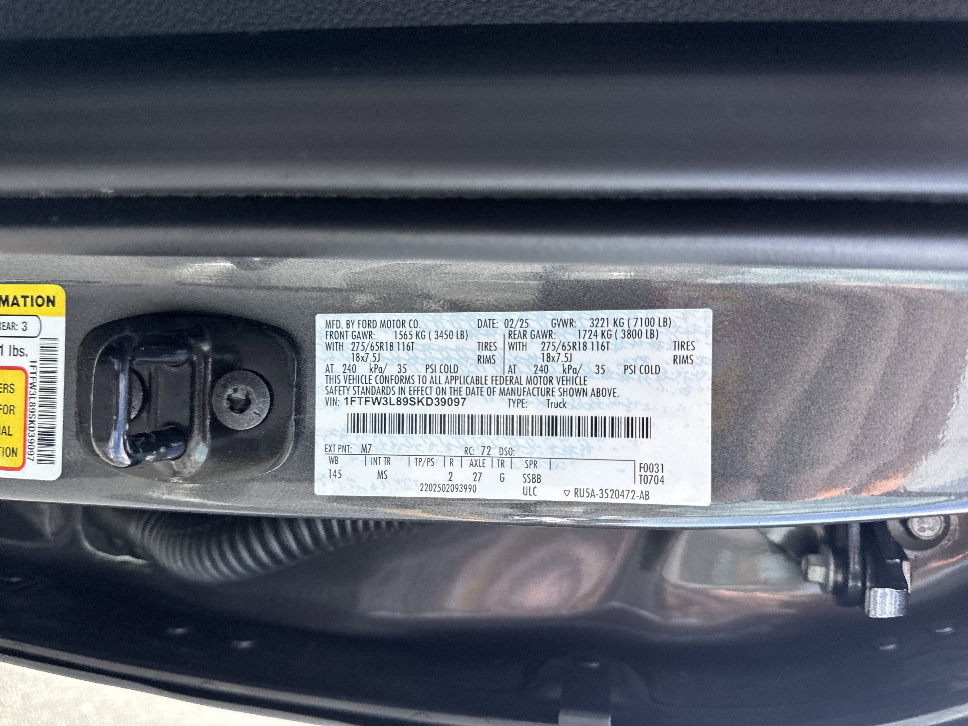 2025 Ford F-150 XLT - Photo 31