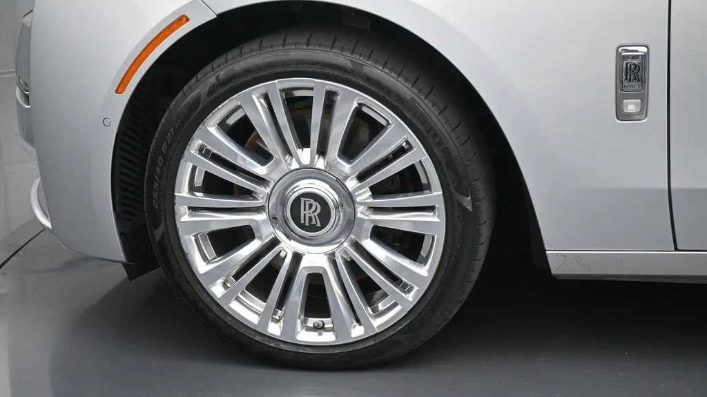 Certified Used 2022 White Rolls-Royce  image 12