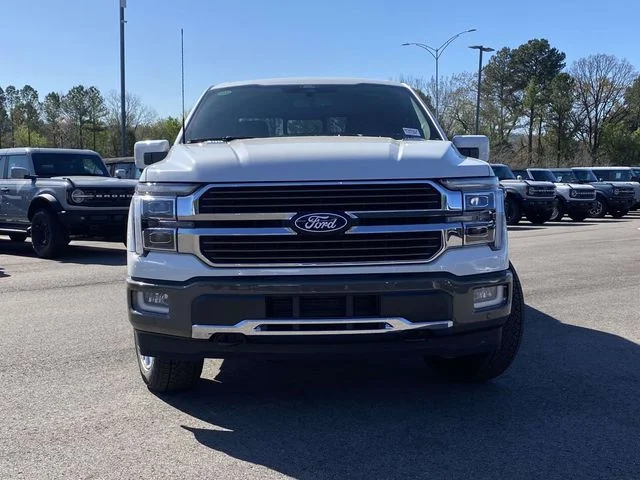 New 2026 Star White Metallic Tri-Coat Ford King Ranch image 6