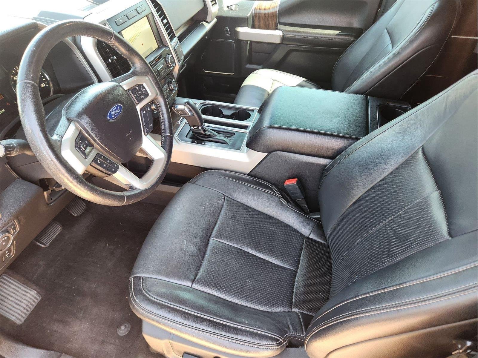 Used 2020 Magnetic FORD Lariat image 11