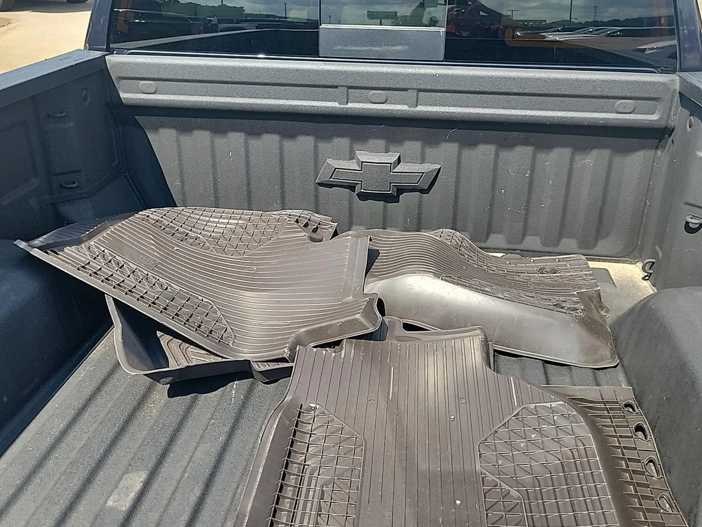 Used 2022 Dark Ash Metallic Chevrolet RST image 18