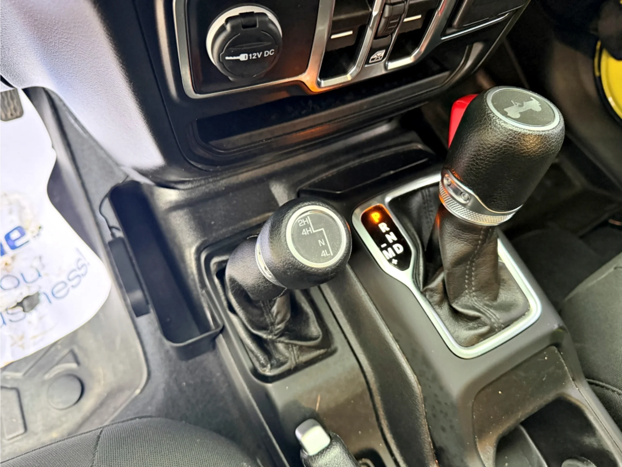 Used 2022 High Velocity Clearcoat Jeep Unlimited High Tide image 19