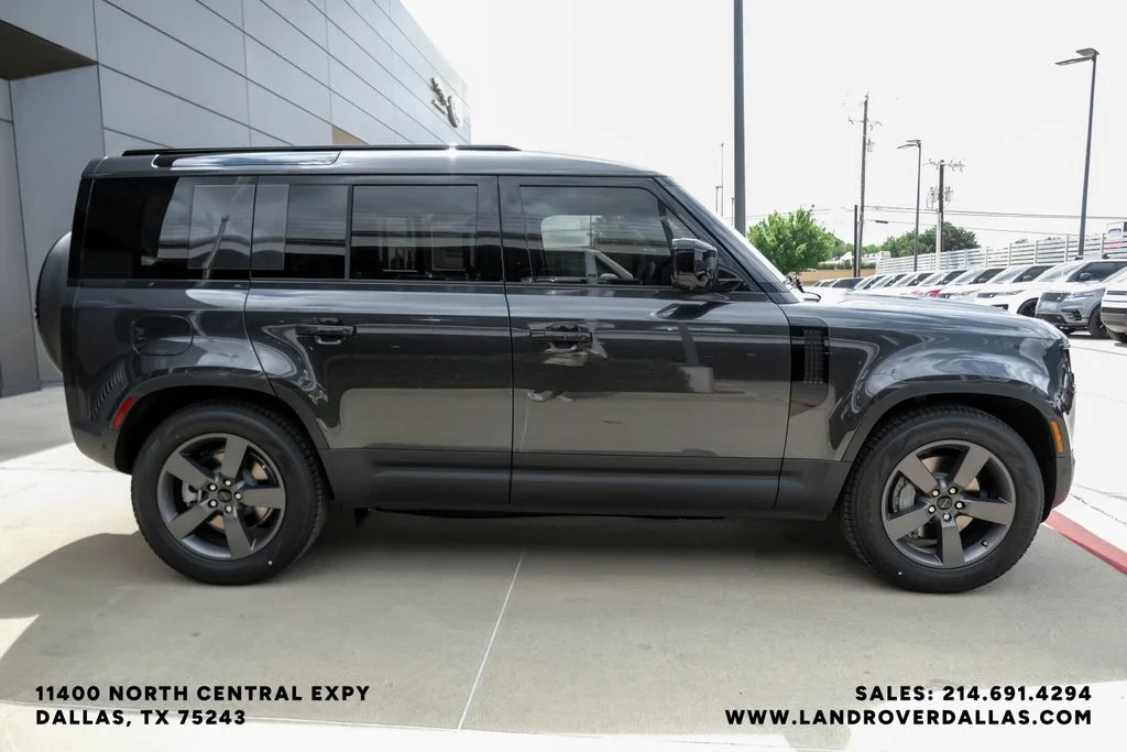 New 2026 Carpathian Gray Land Rover S image 7
