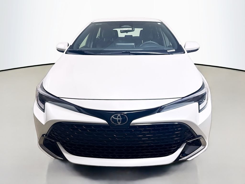 Used 2024 Wind Chill Pearl Toyota XSE image 2