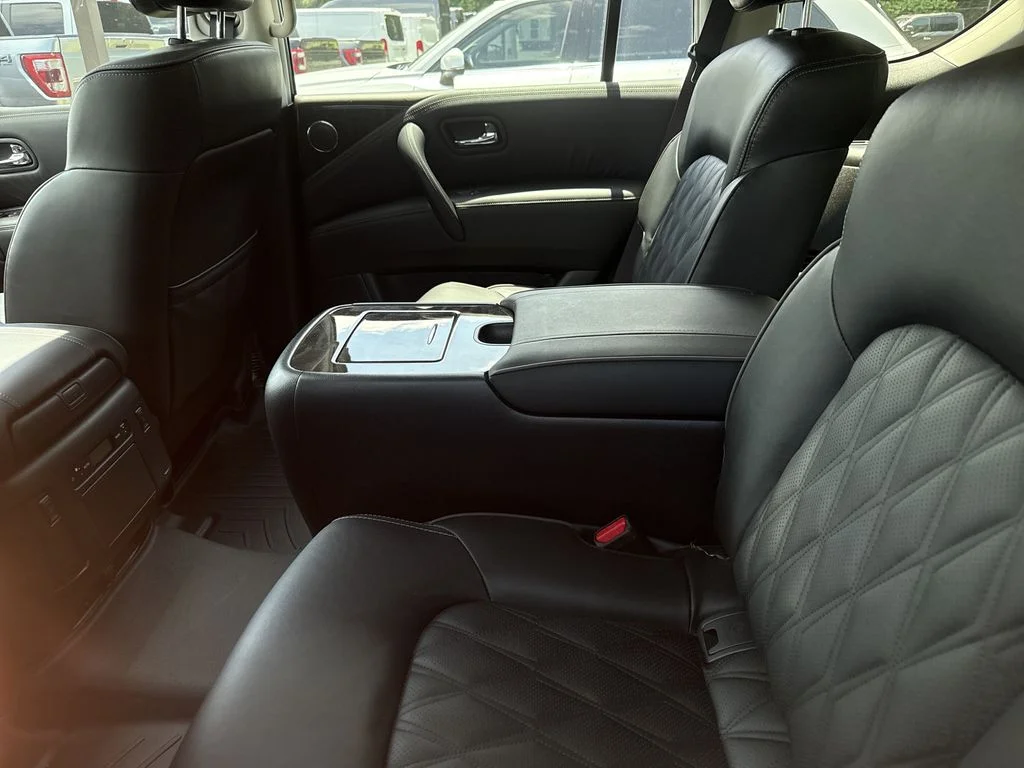 Used 2024 Black Nissan Platinum image 18