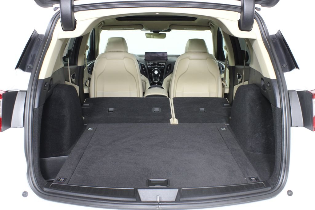 Used 2024 White Acura Base image 8