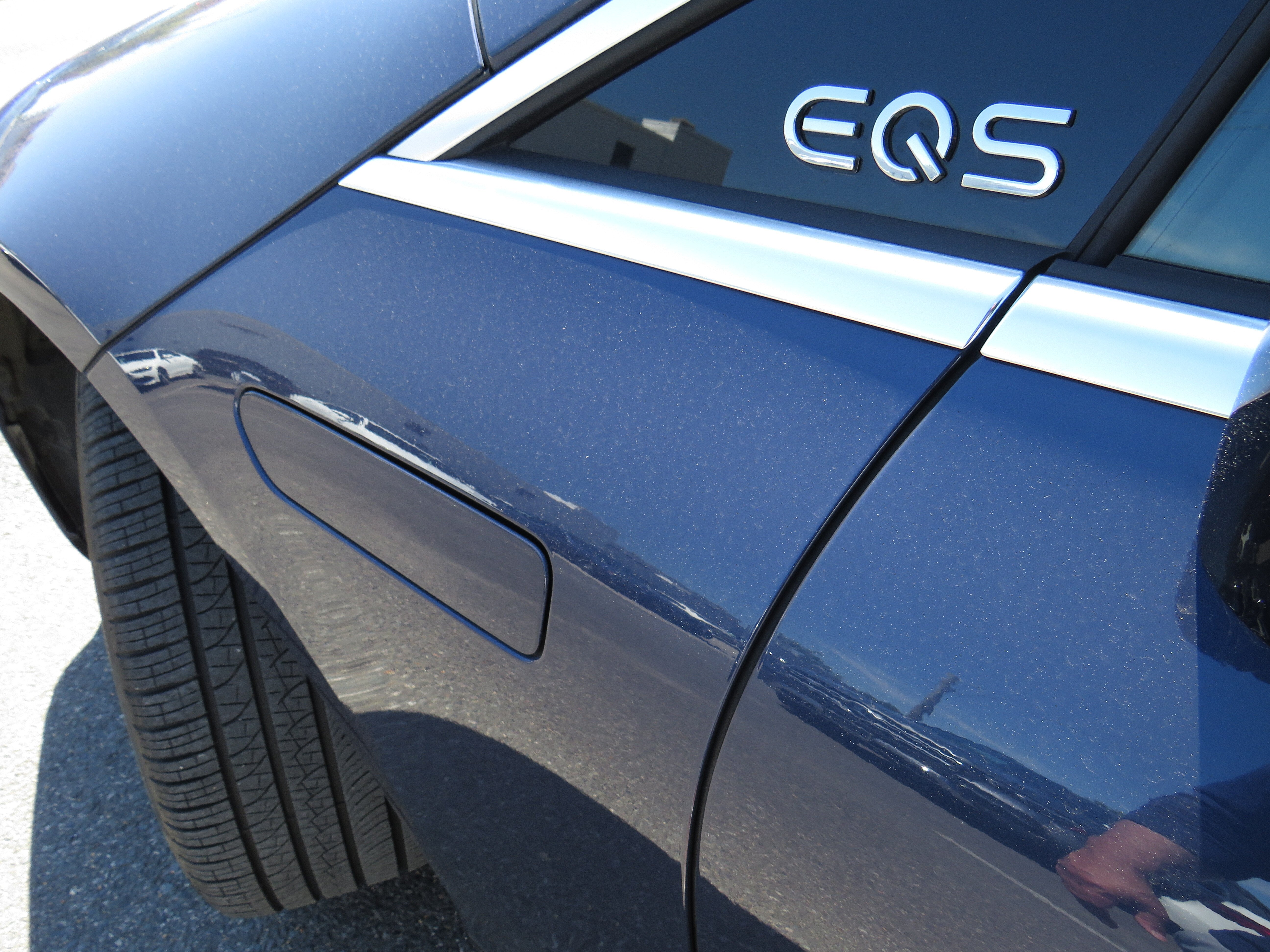 Certified Used 2023 Twilight Blue Metallic Mercedes-Benz EQS 580 4MATIC® image 26