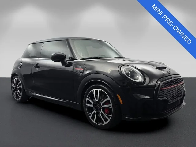 2022 MINI John Cooper Works Iconic