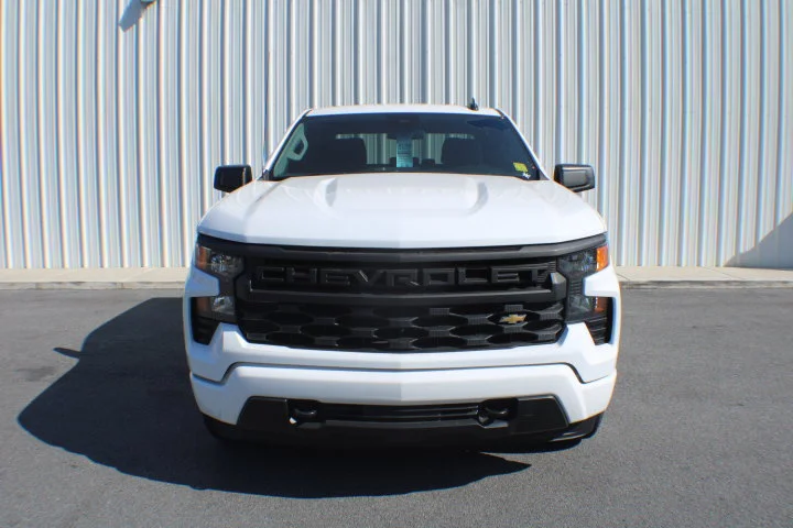 Used 2023 Summit White Chevrolet Custom image 17