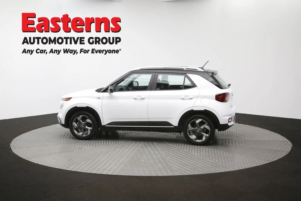 Used 2025 White Hyundai Limited image 60