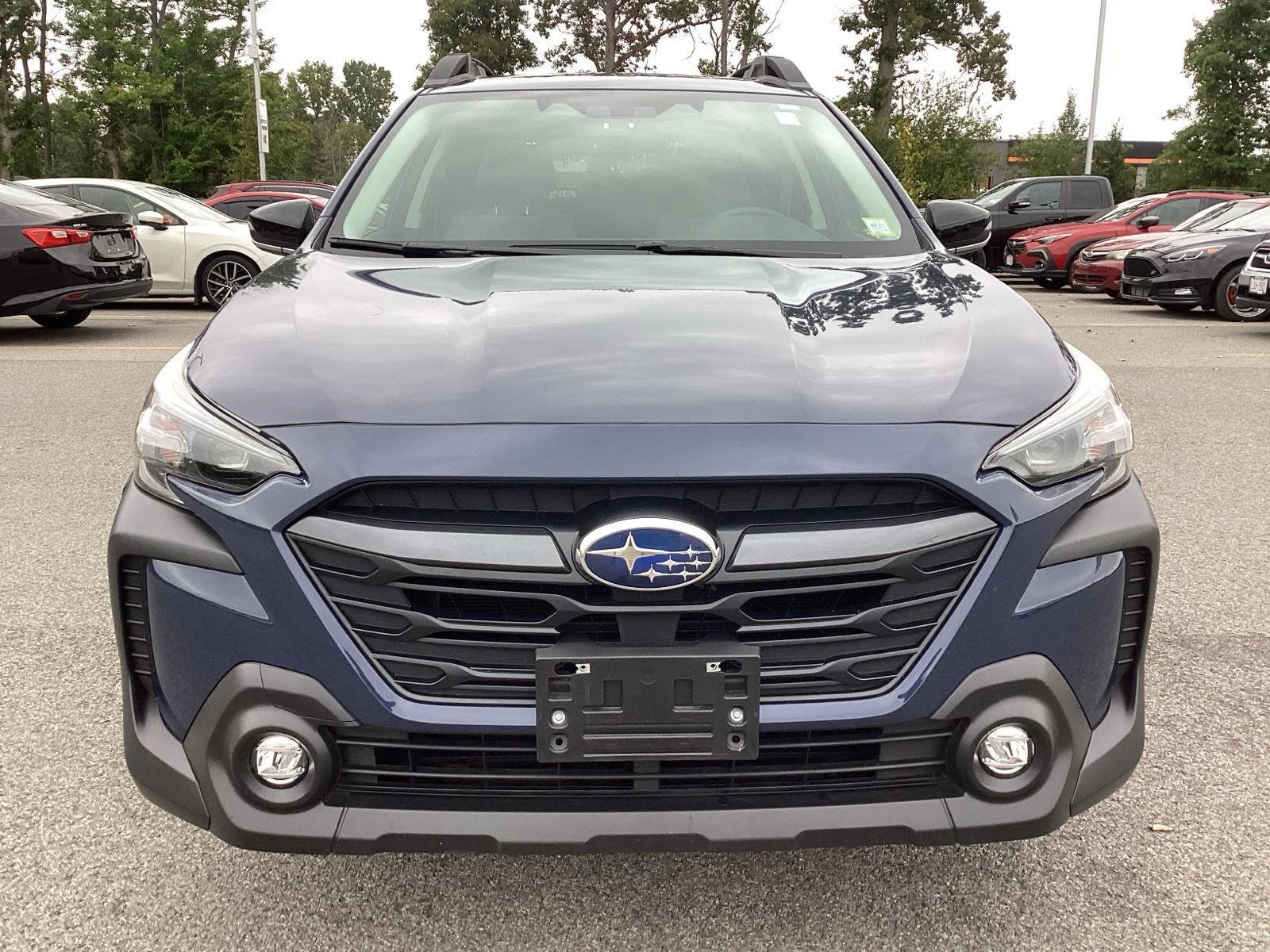 Used 2025 Cosmic Blue Pearl Subaru Premium image 2