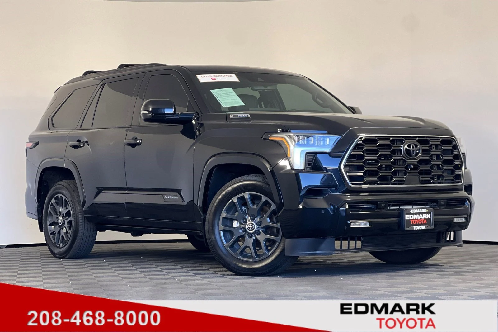 2024 Toyota Sequoia Platinum 4WD i-FORCE MAX Hybrid's photo