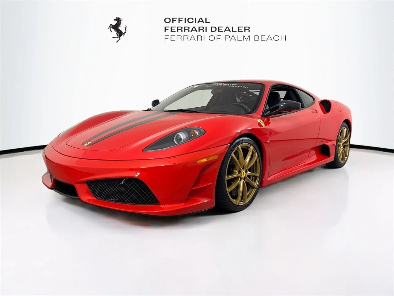 Used 2009 Red Scuderia Ferrari Scuderia image 3