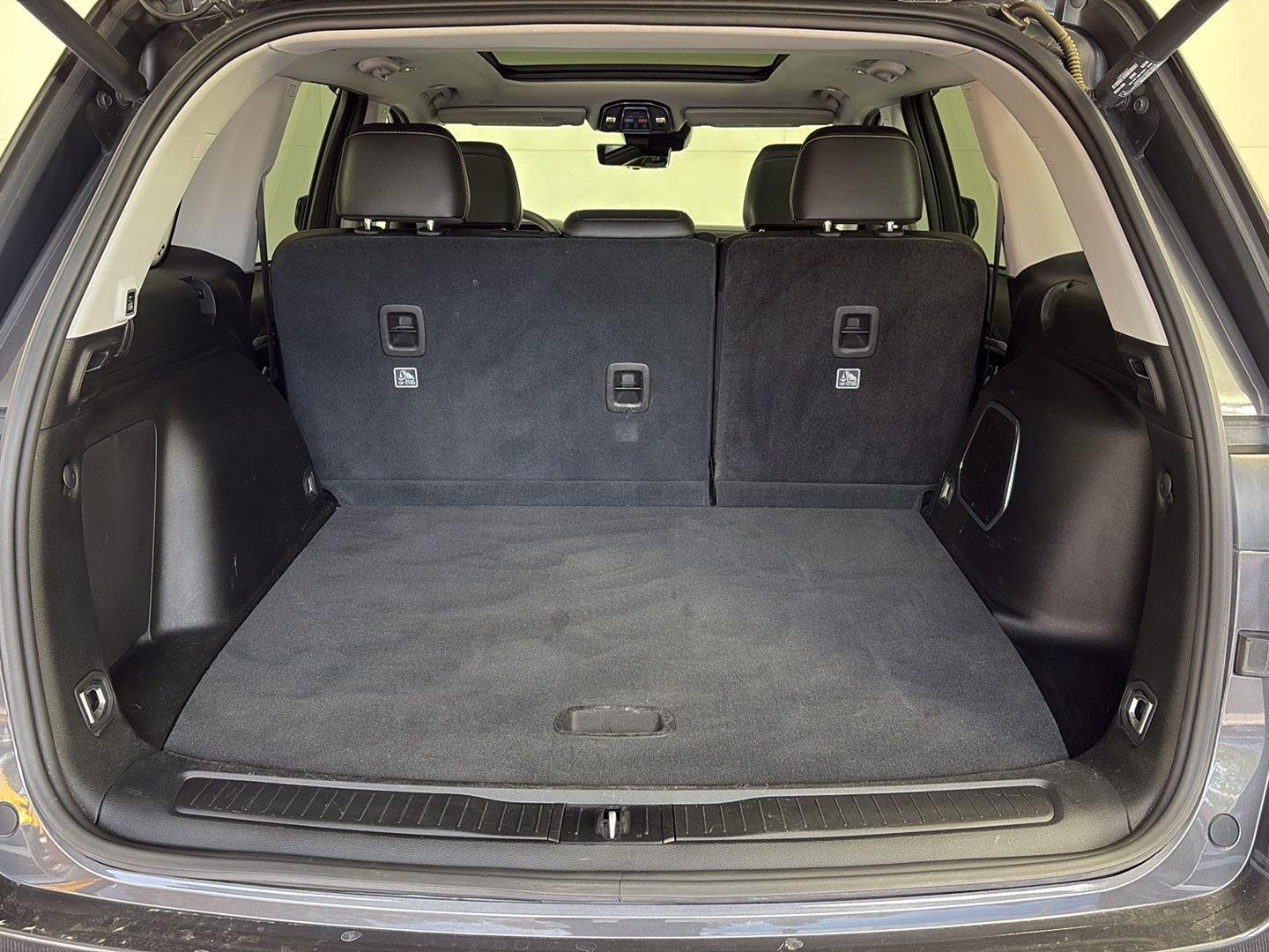 Used 2022 Baltic Gray Metallic Clearcoat Jeep 4xe image 9