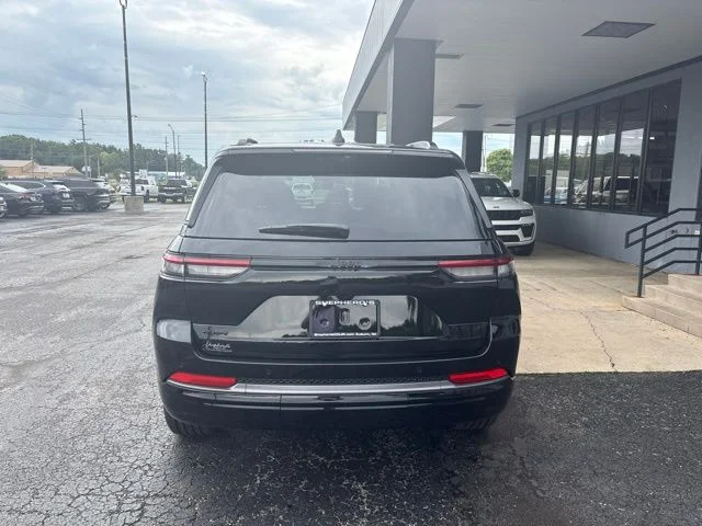New 2027 Black Jeep Limited Reserve image 10