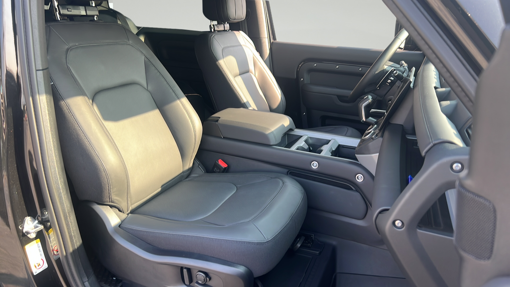 New 2026 Black Land Rover V8 image 22