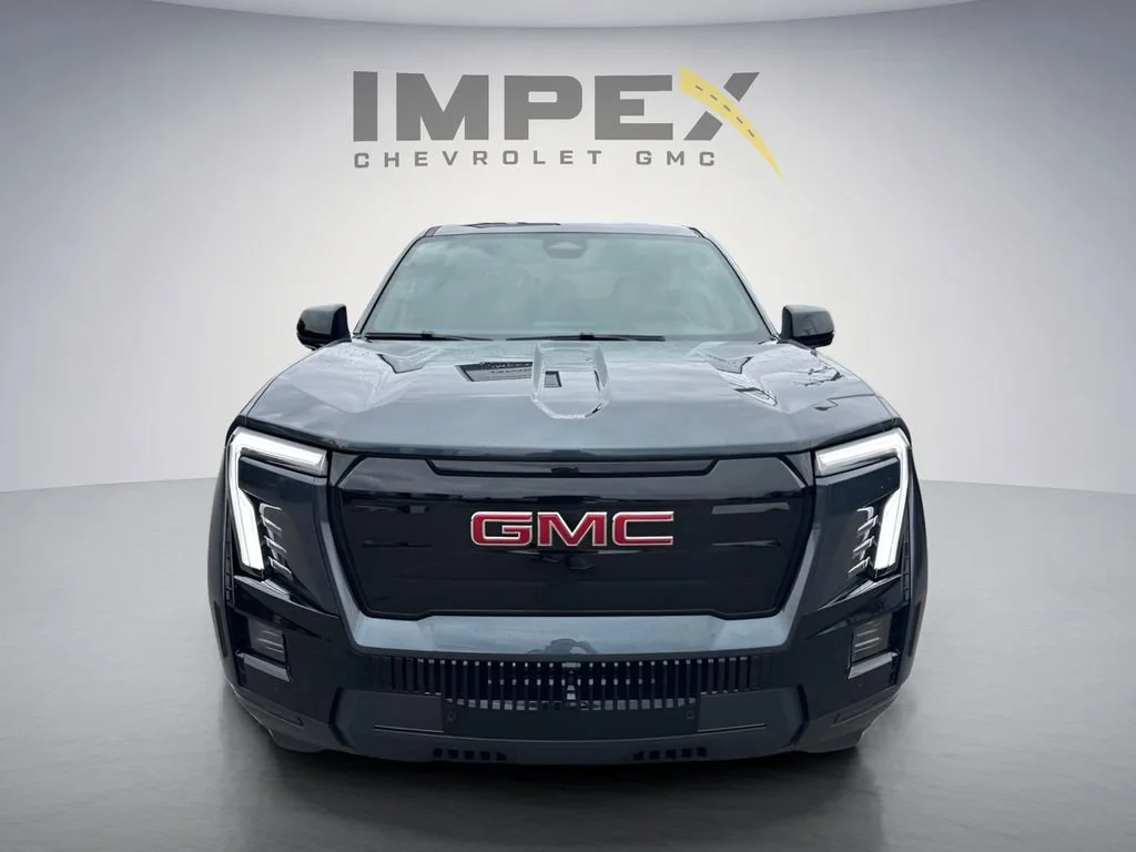 Used 2026 Deep Ocean Metallic GMC Elevation Extended Range image 8