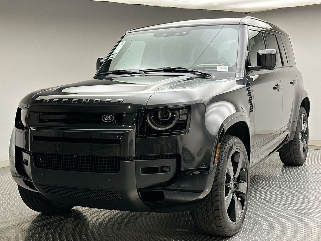 New 2026 Carpathian Grey Prem Met Land Rover X-Dynamic SE image 1