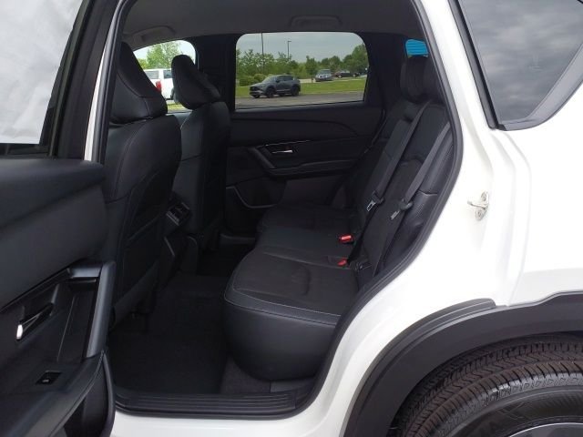 Used 2026 White Mazda 2.5 S Select image 18