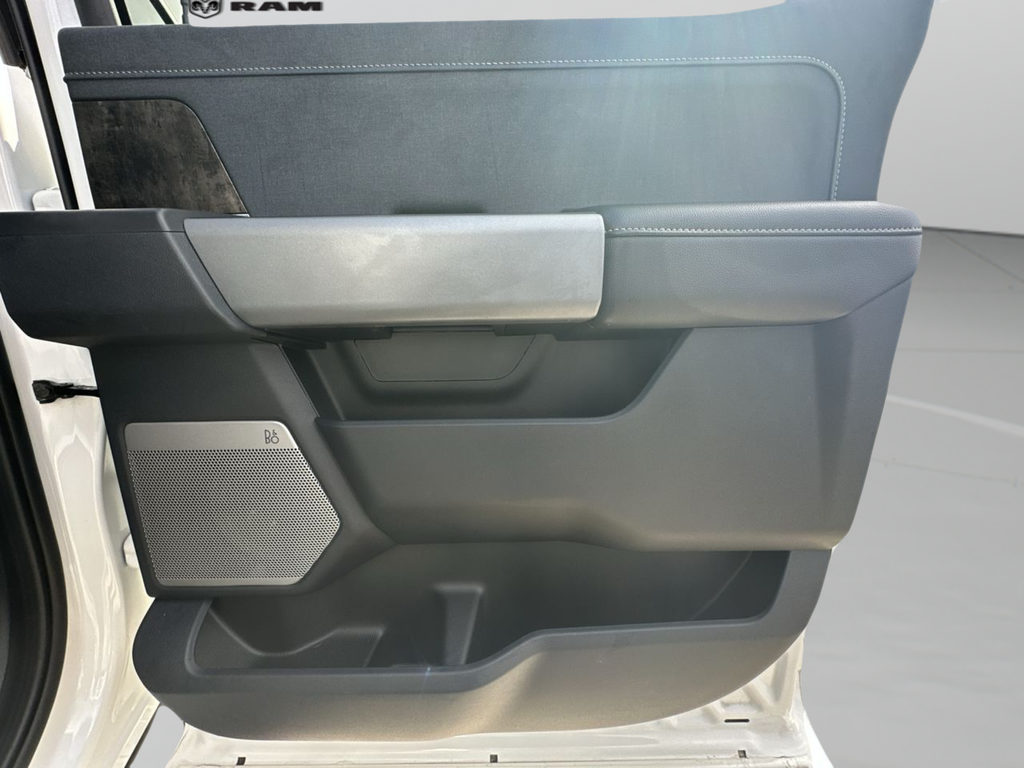 Used 2024 White Ford Lariat image 23