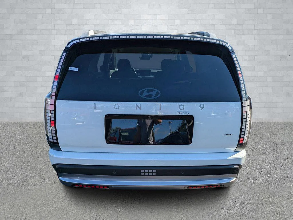 2026 Hyundai IONIQ 9 SE - Photo 6