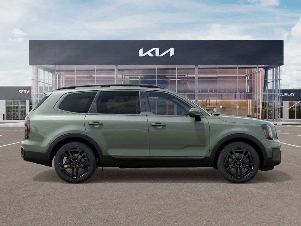 New 2025 Jungle Green Kia SX X-Line image 6