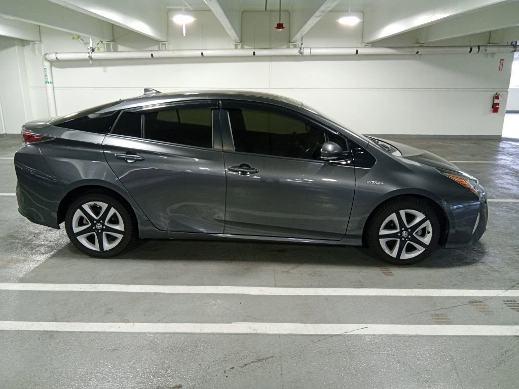 Used 2016 Magnetic Gray Metallic Toyota Three Touring image 4
