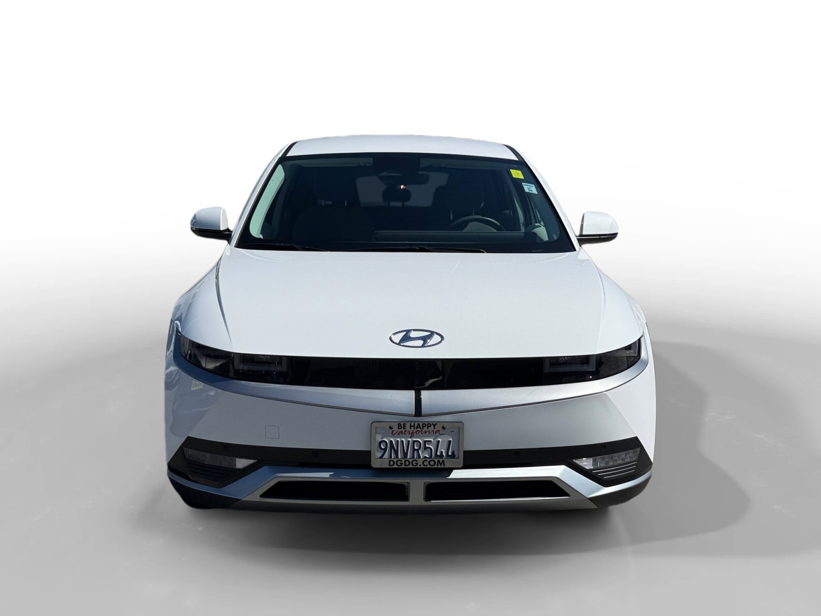 Certified Used 2024 Atlas White Hyundai SEL image 8