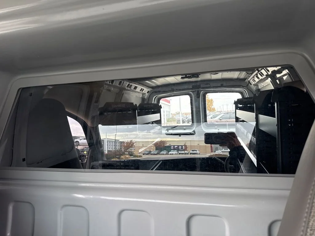 2024 GMC Savana Cargo Work Van - Photo 25