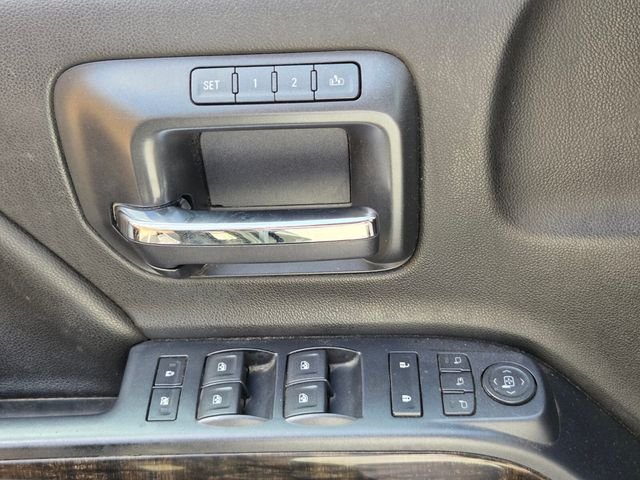 Used 2015 Black GMC Denali image 14