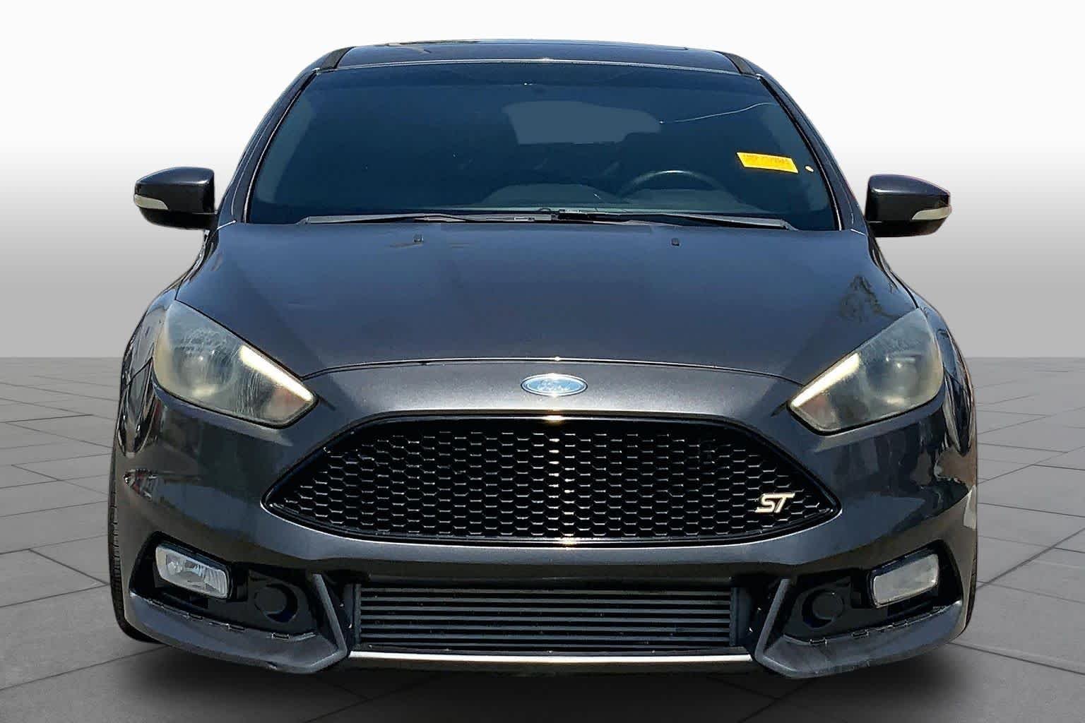 Pre-Owned 2015 Ford Focus ST