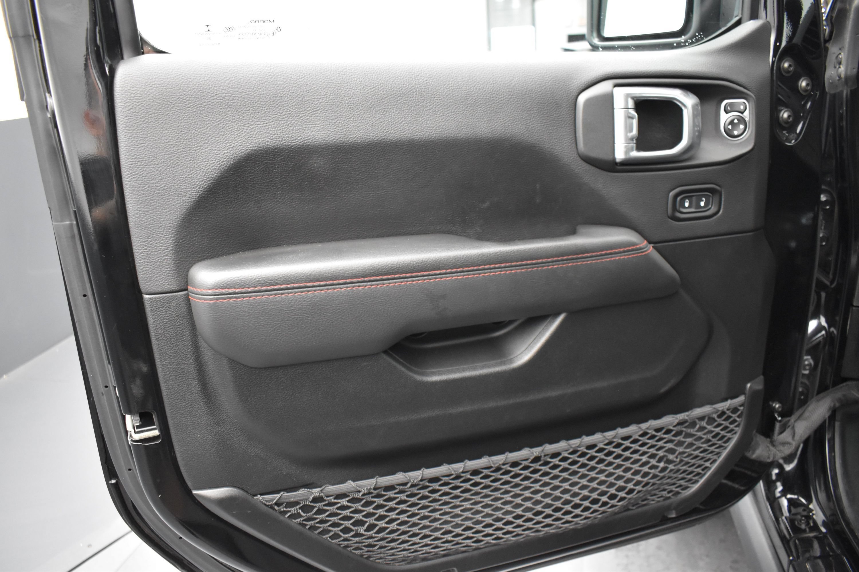 Used 2021 Black Clearcoat Jeep Unlimited Rubicon image 5