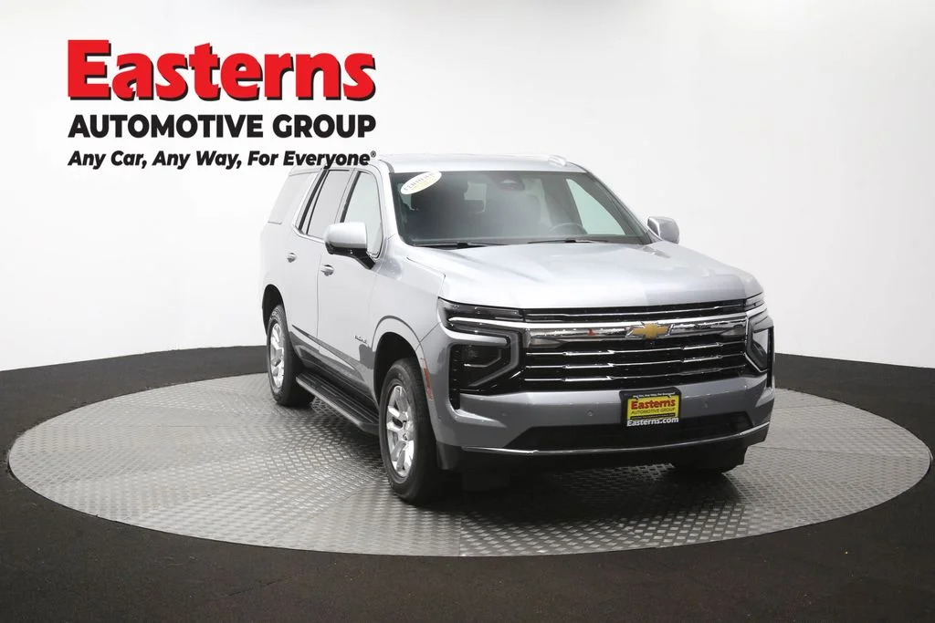 Used 2025 Gray Chevrolet LT image 54