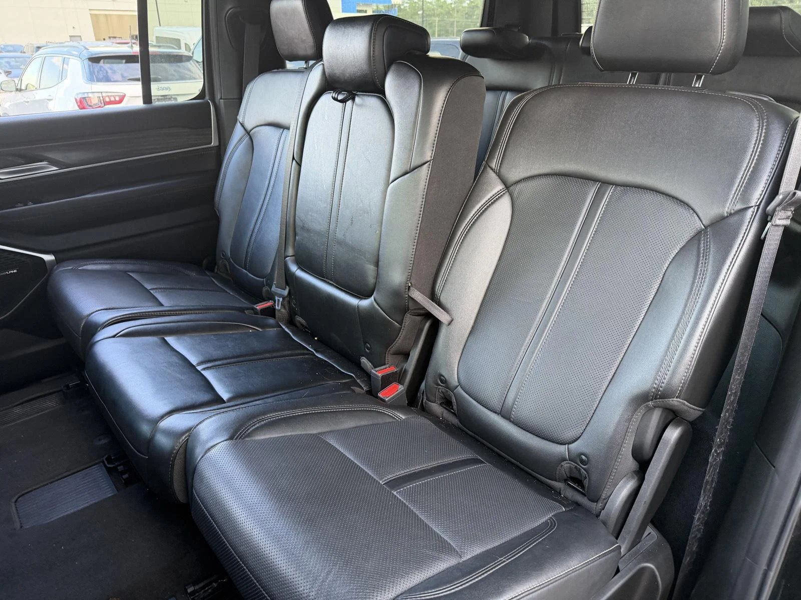 Used 2024 Diamond Black Crystal Pearlcoat Jeep Series II image 18