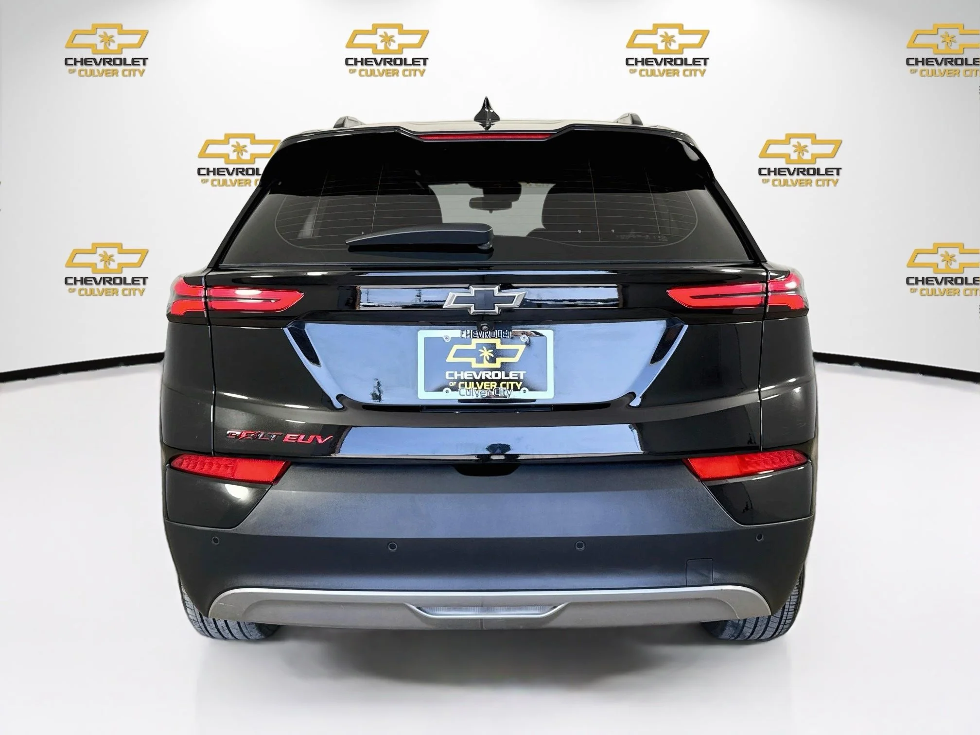 Used 2023 Mosaic Black Metallic Chevrolet LT Redline image 7