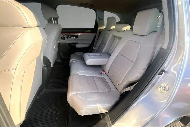 Used 2017 Silver Honda EX-L image 22