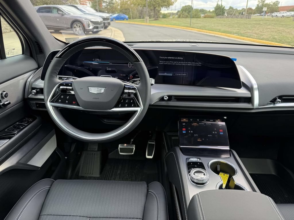 2026 Cadillac VISTIQ Luxury - Photo 8