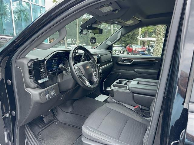 Used 2023 BLACK Chevrolet LT image 5