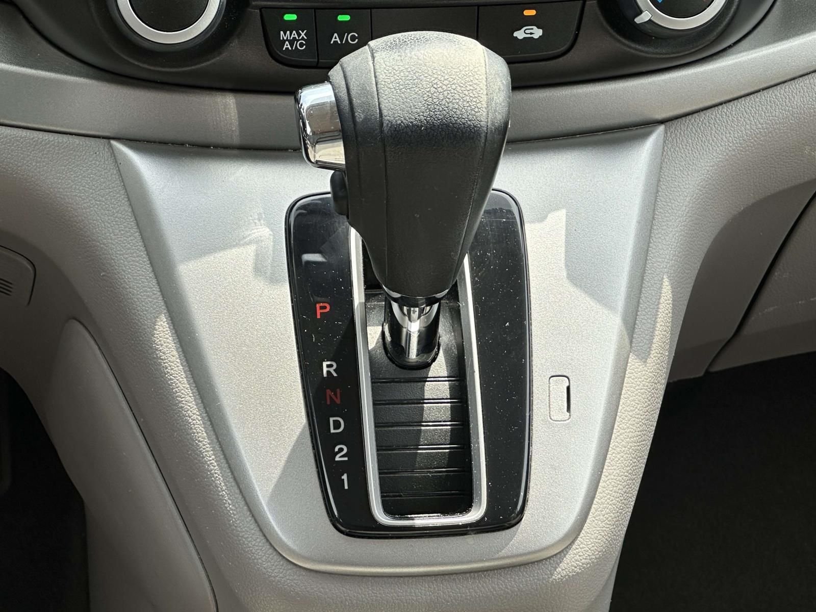 Used 2014  Honda LX image 18