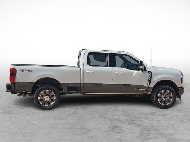 New 2026 Star White Metallic Tri-Coat Ford F-250® King Ranch® image 37