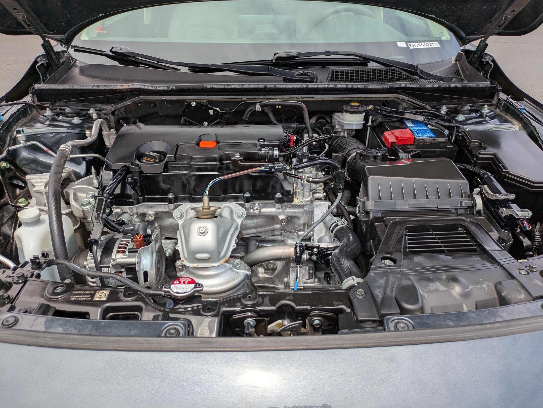 Used 2024 Gray Metallic Honda LX image 32