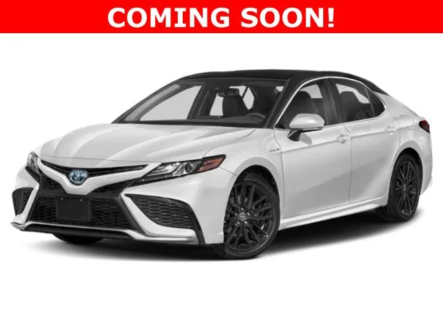 2022 Toyota Camry Hybrid XSE