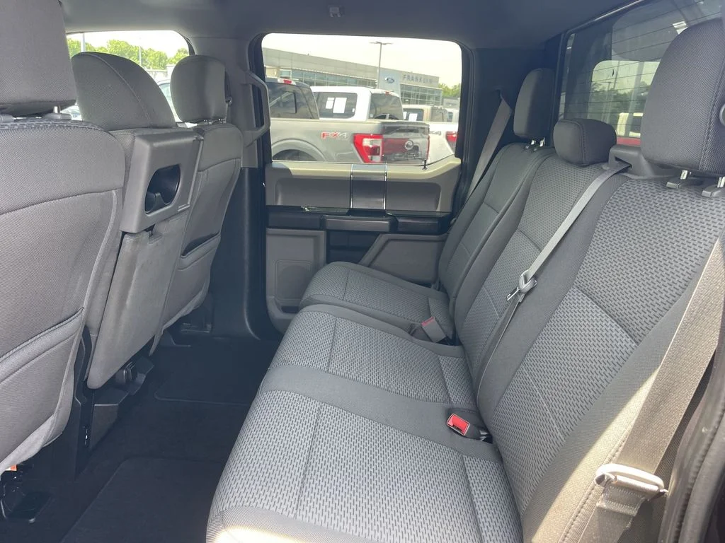 Used 2019 Red Ford XLT image 27