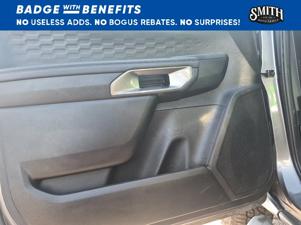 Certified Used 2025 Carbonized Gray Metallic Ford XLT image 21