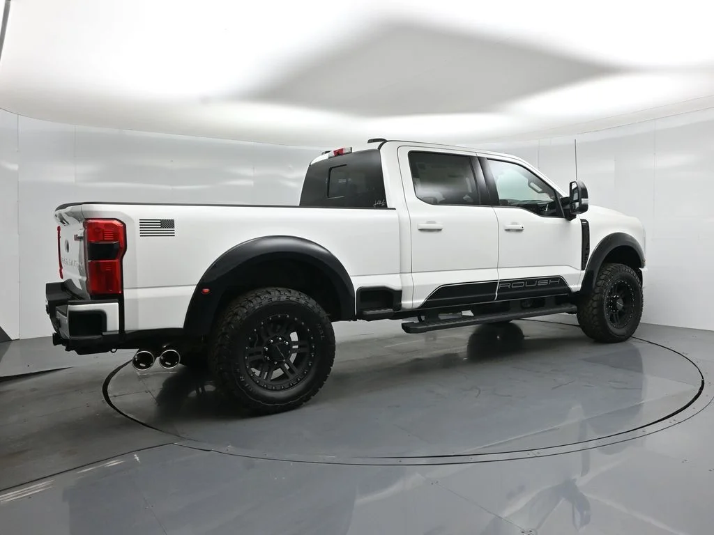 New 2026 Star White Metallic Tri-Coat Ford Lariat image 26
