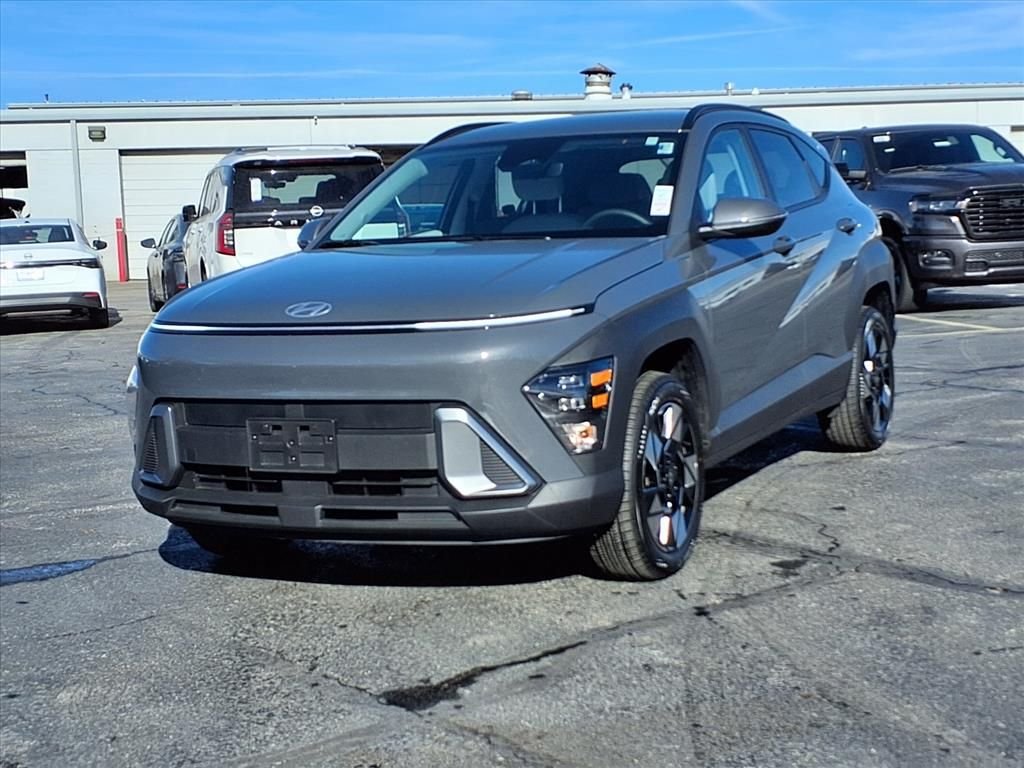 Used 2025 Hyundai Kona SEL with VIN KM8HBCAB5SU289981 for sale in Kansas City