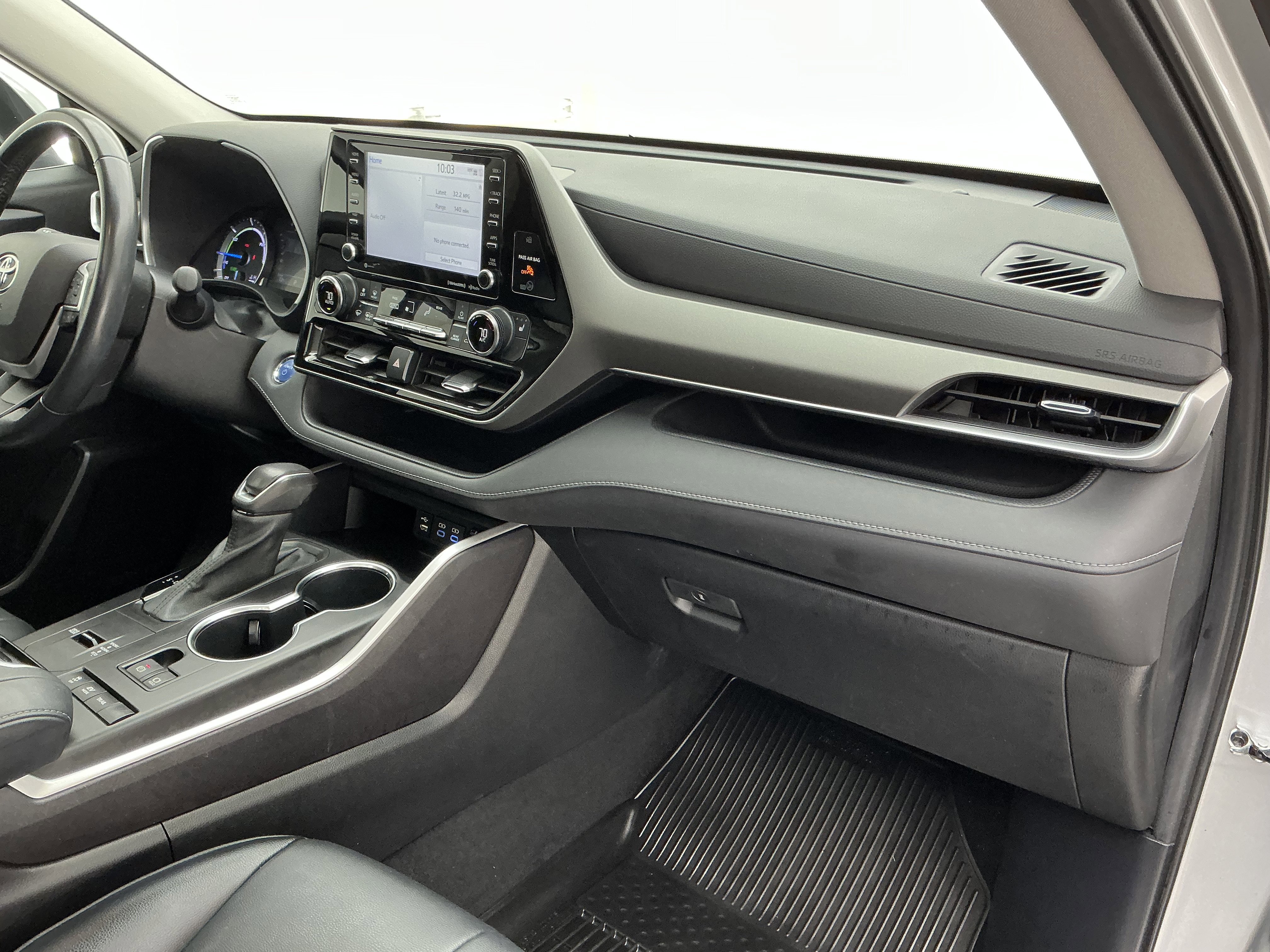 2022 Toyota Highlander XLE - Photo 25