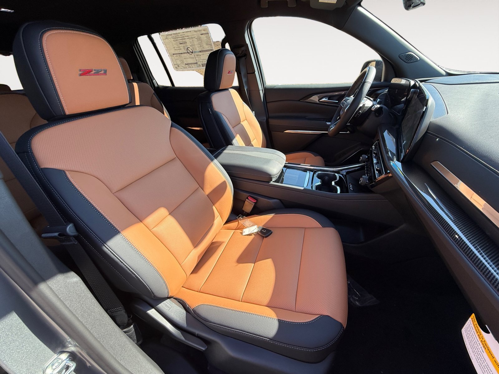 2027 Chevrolet Traverse Z71 - Photo 19