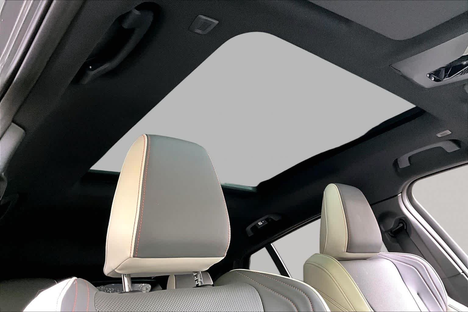 Used 2025 Storm Bay Metallic BMW xDrive28i image 13