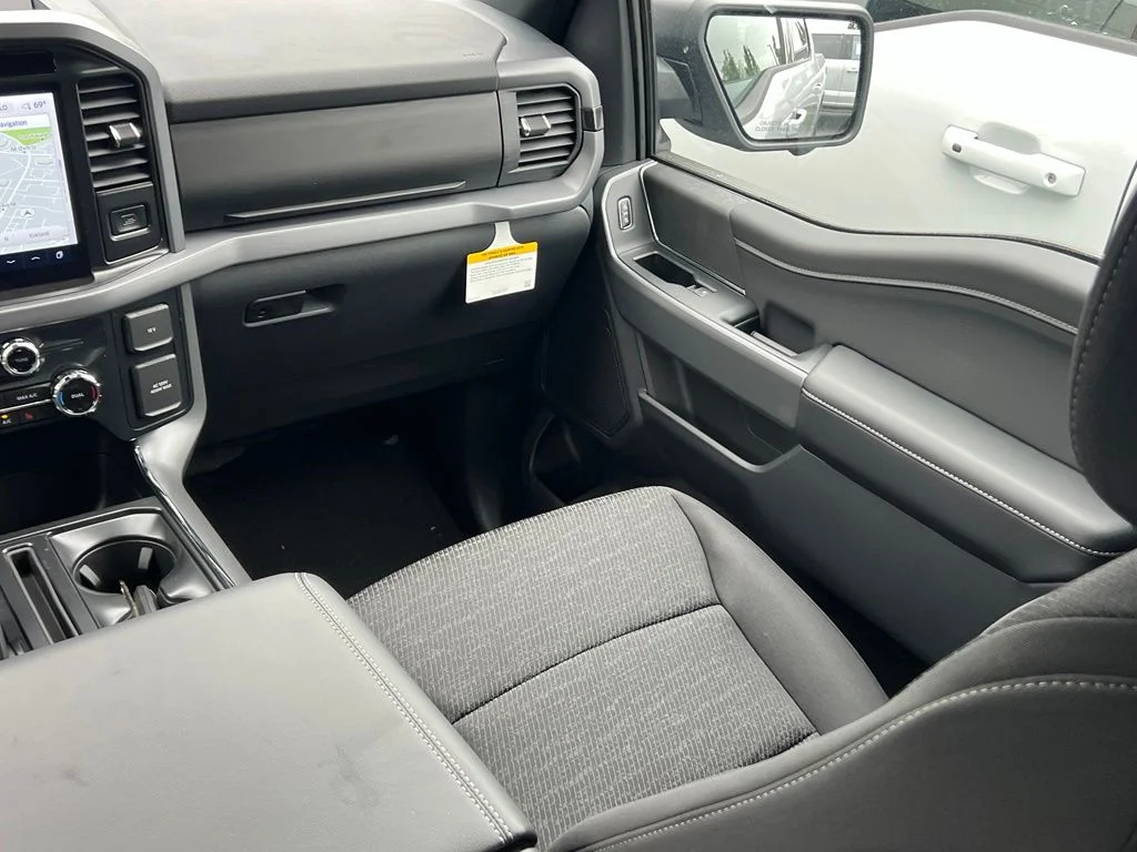 New 2026 White Ford XLT image 18